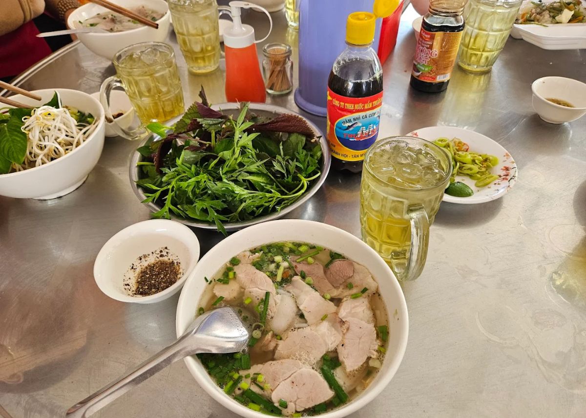 Bánh canh Quê Hương