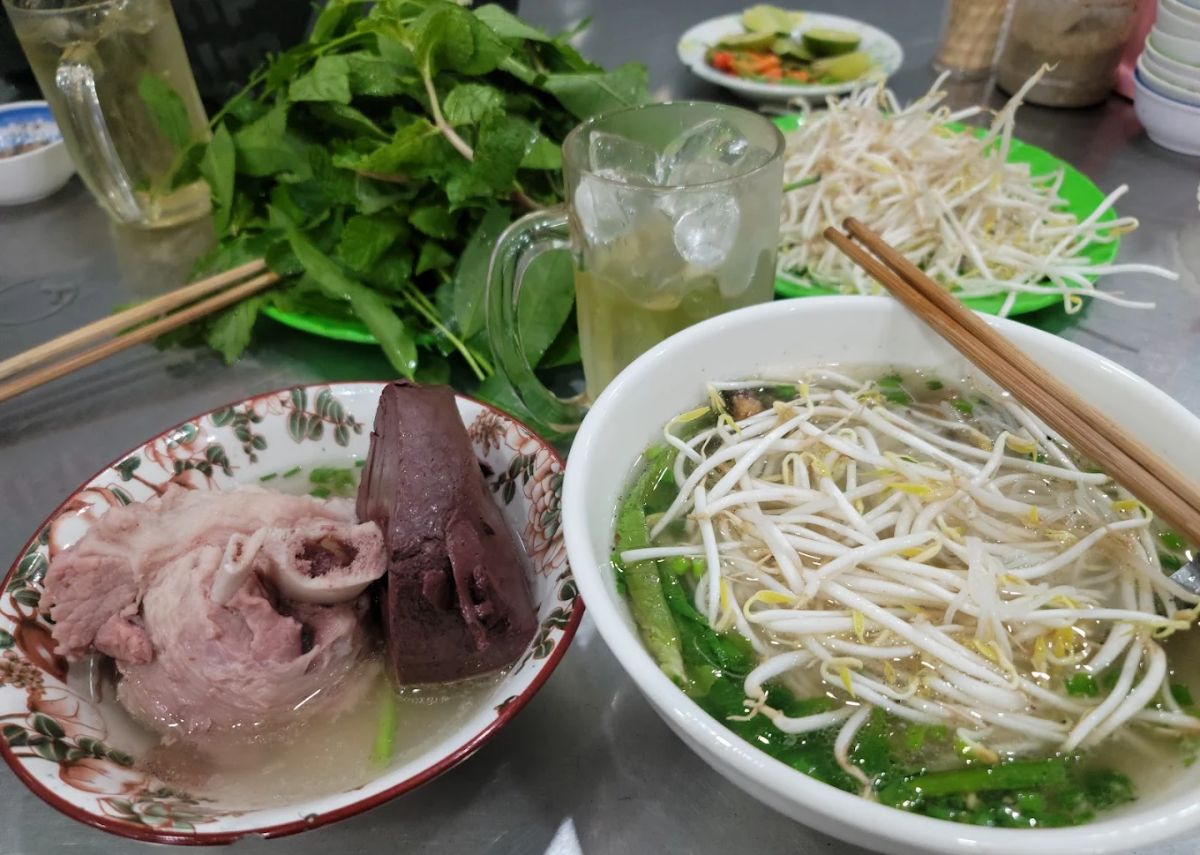 Bánh canh 2 tô Tây Ninh