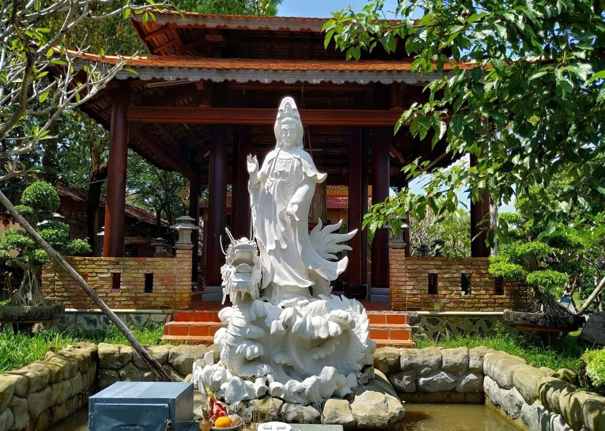 Thời điểm đi chùa Tây Ninh