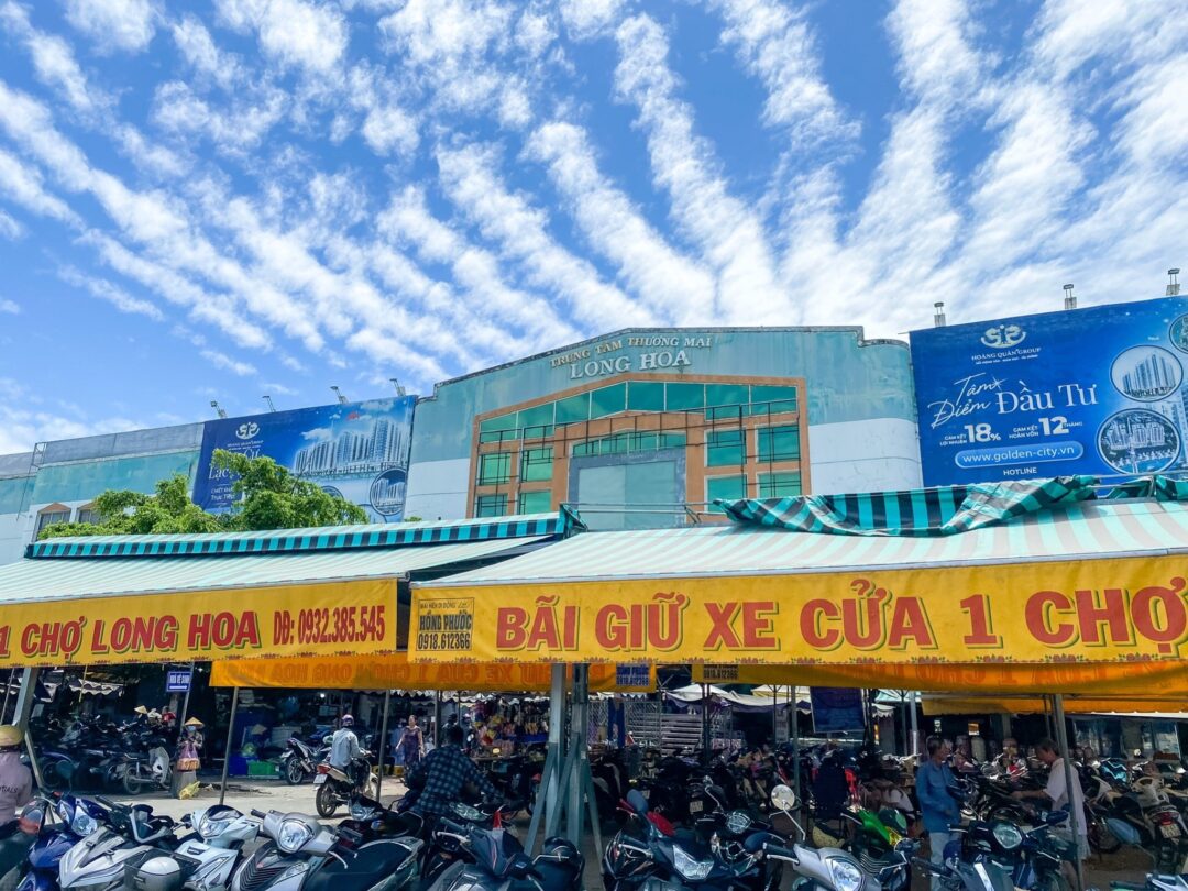 Chợ Long Hoa Hòa Thành
