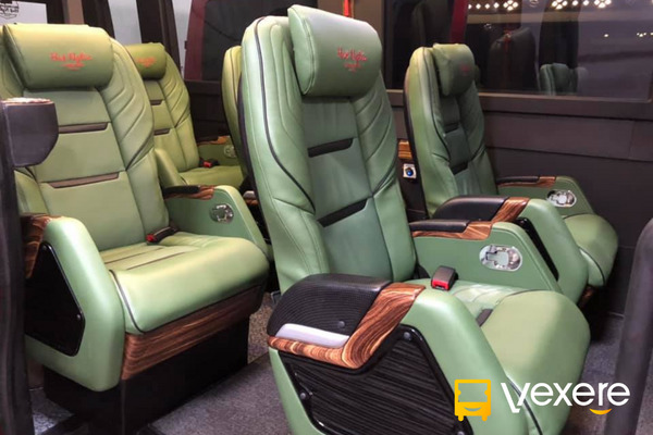 Nội thất limousine Huệ Nghĩa